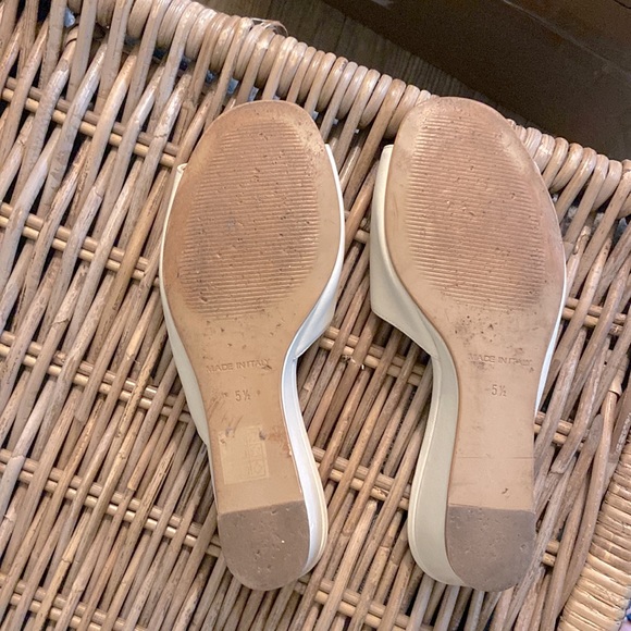 Everlane Leather Wedge Sandals Bone - Picture 4 of 4